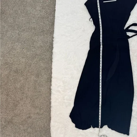Aritzia Wilfred Free Jessa True Black Maxi Wrap Dress Size S NWT - Picture 9 of 9